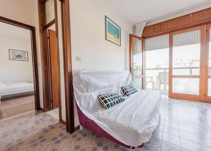 With Balcony And View * بيبيوني